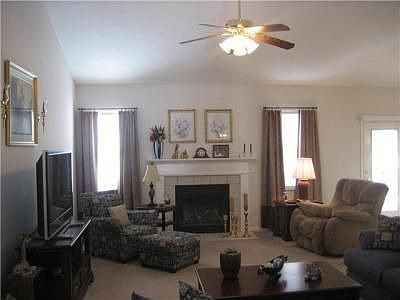 3rd image of 116 Eswine Dr