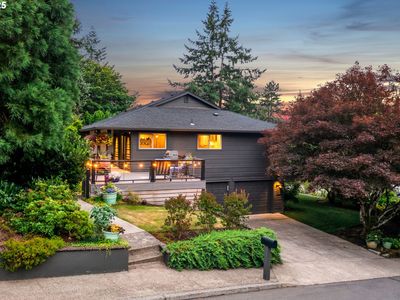 16909 Crestview Dr, Lake Oswego, OR, 97034