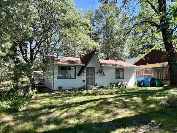 600 Hercules Dr, Mount Shasta, CA 96067