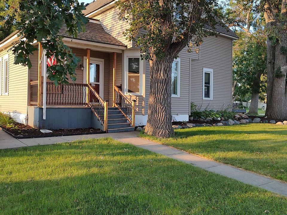 1st image of 51 Hazel Ave E