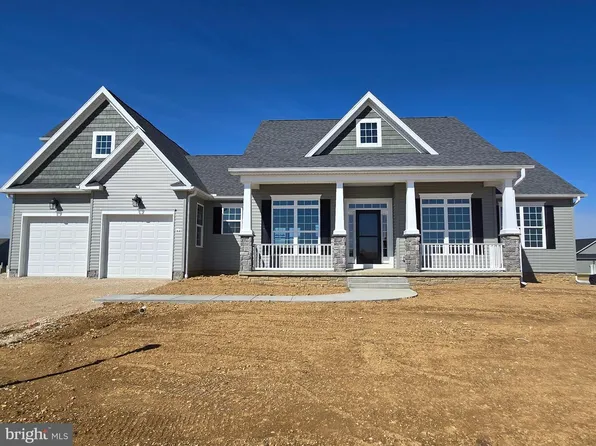 11 Shawl Dr Lot 80, Hanover, PA 17331