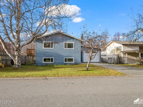 2712 Jefford Pl, Anchorage, AK 99517