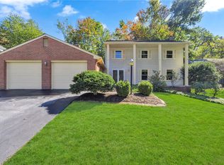 1593 Oakleaf Ln, Pittsburgh, PA 15237