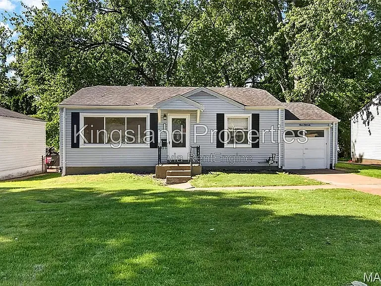 1236 Bliss Dr — Photo 1