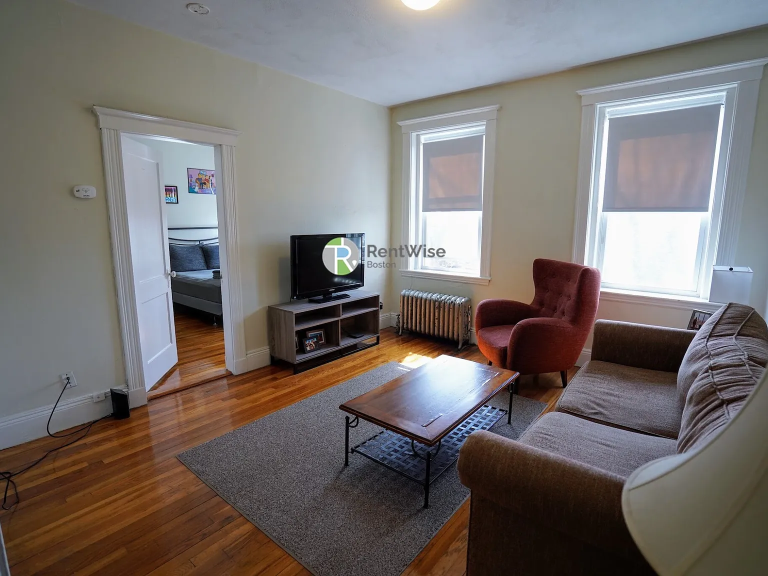 9 Egremont Rd — Photo 1