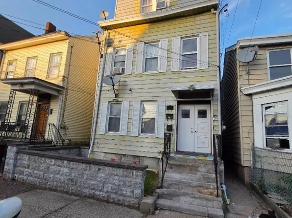 132 Paterson Ave, Paterson City, NJ 07502