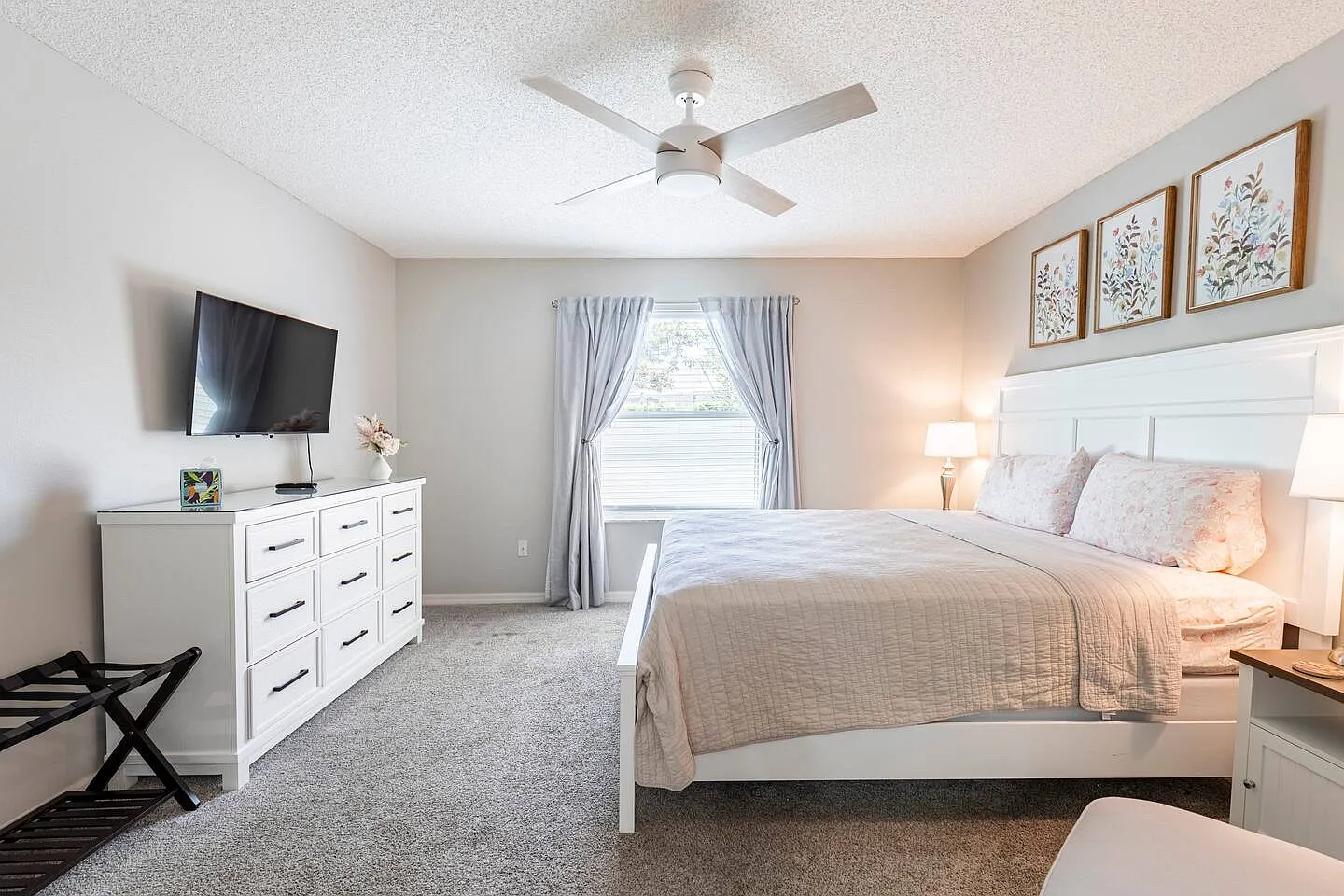 3 bed, 1392 sqft, $2,500 — Photo 4
