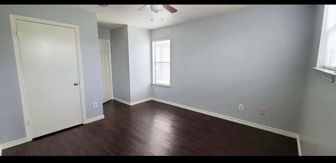 3 bed, 2.5 bath, 1500 sqft, $1,850 — Photo 2
