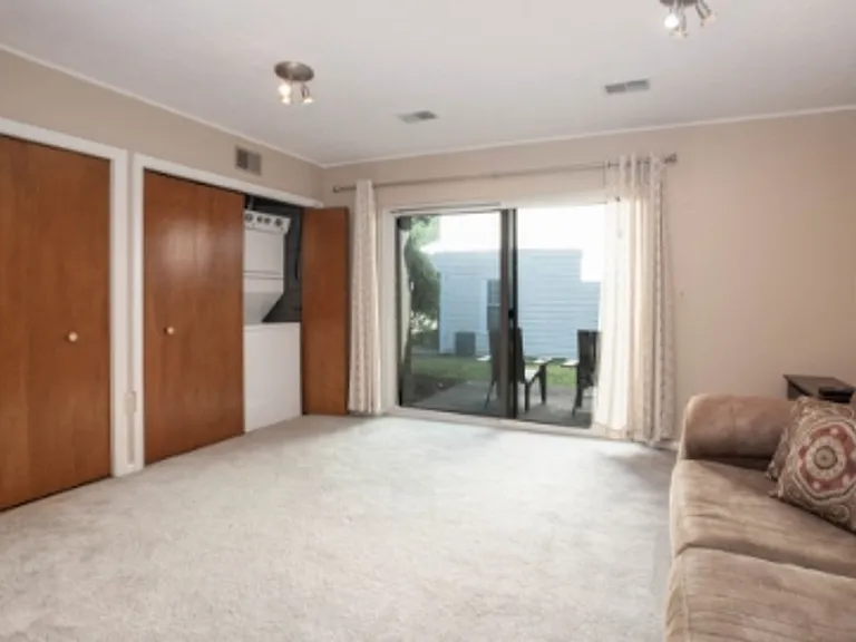 804 Fairways Dr #1 — Photo 11