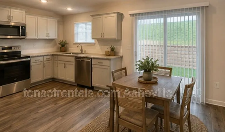6 Chambers Garden Dr — Photo 4