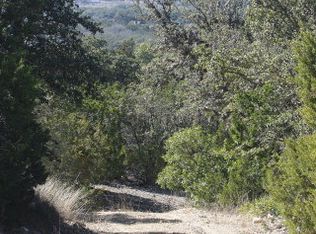 348 E Camino Del Paso, Leakey, TX 78873