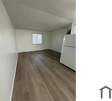 9514 N 8th St #101 — Photo 9