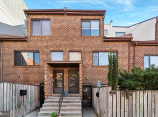 855 N 28th St #B, Philadelphia, PA 19130