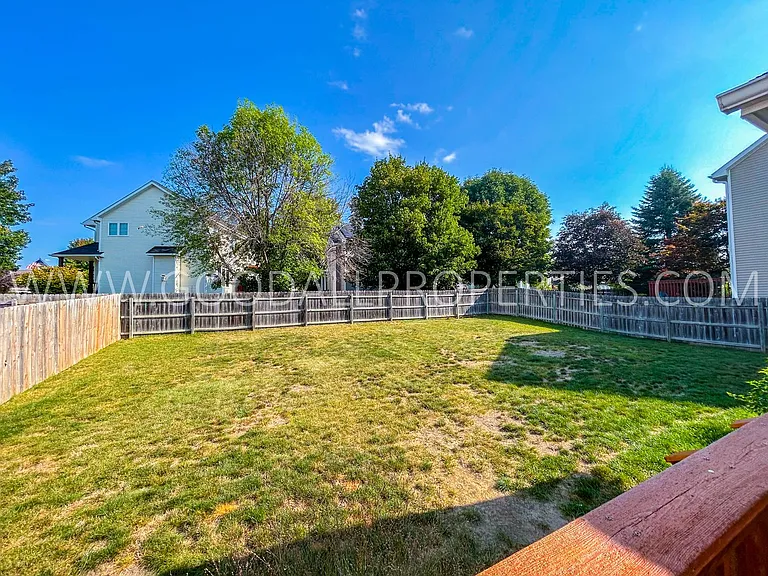 7873 Dakota Cir — Photo 23
