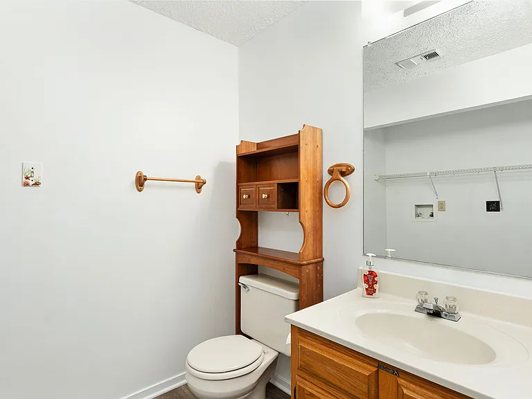10905 Holleybrooke Dr — Photo 26
