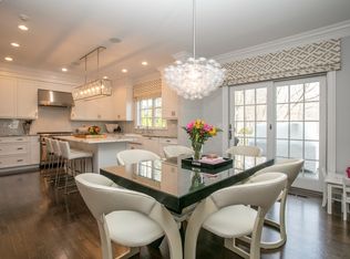 9 Dell Rd, Scarsdale, NY 10583