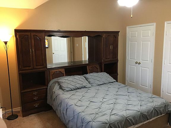 4th image of 2641 Kings Gate Dr