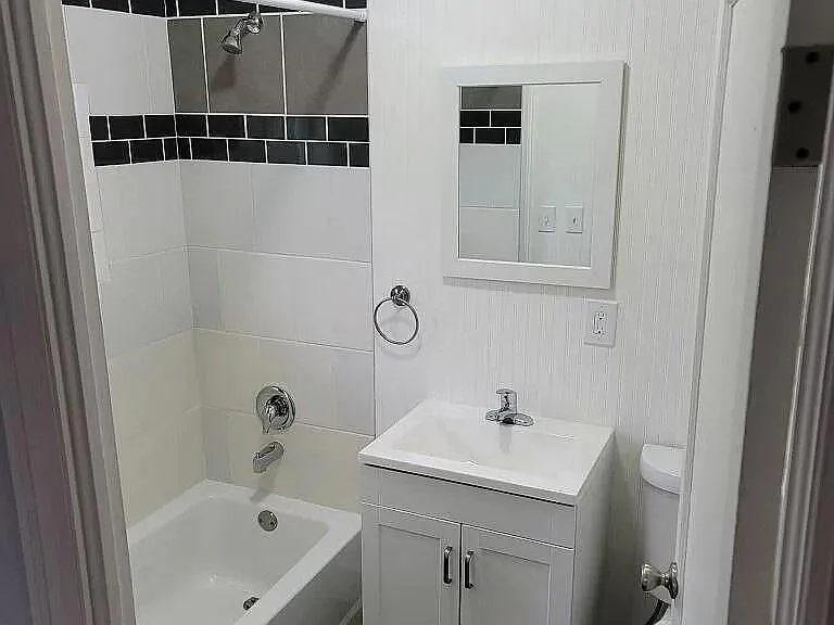 438 W Sinto Ave — Photo 14