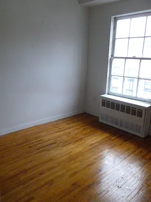 Rented by Buchbinder & Warren | media 25