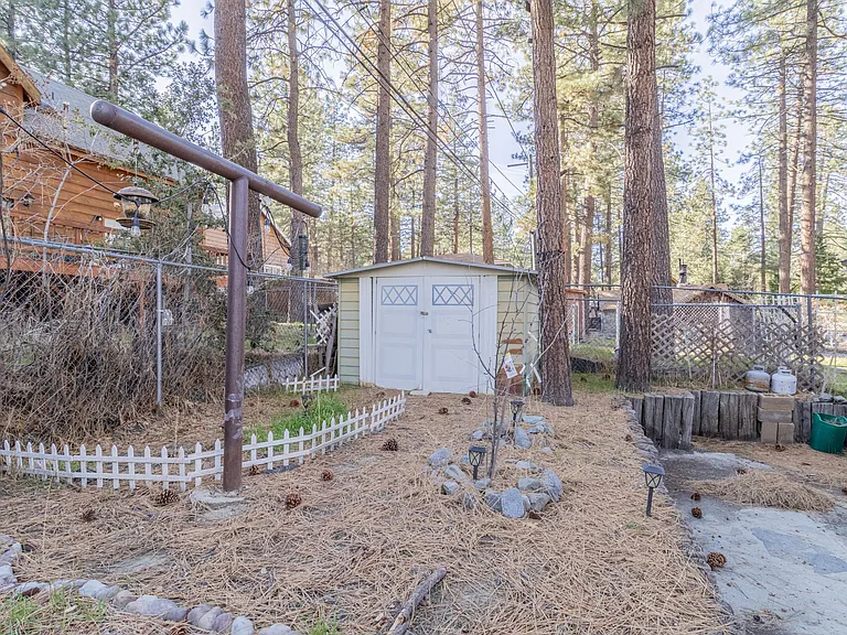 1471 Irene St — Photo 23