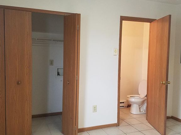 2nd image of 1023 Jill Ct