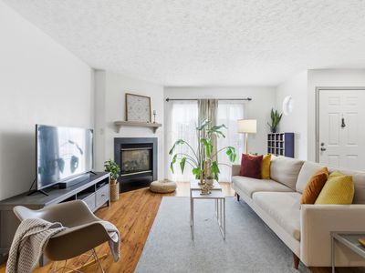 738 Parkbluff Way, Lewis Center, OH, 43035