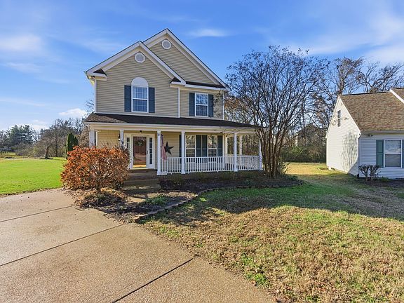 3rd image of 1325 Branchside Ct