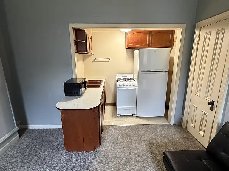 2221 N 2nd St #3 — Photo 3