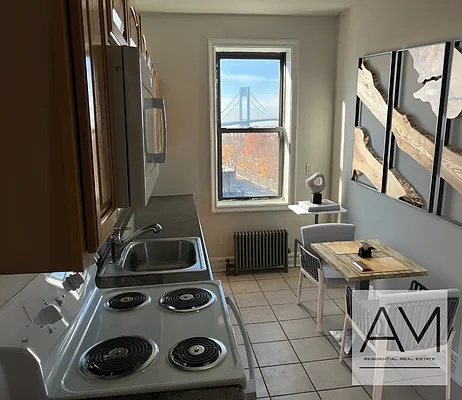 Rented by AM Residential | media 2