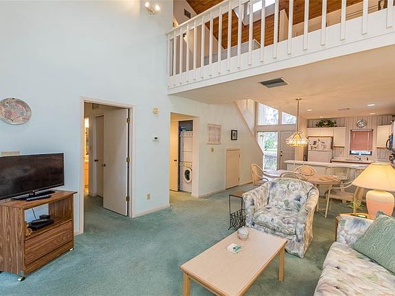 2nd image of 72 Aspen Dr #72