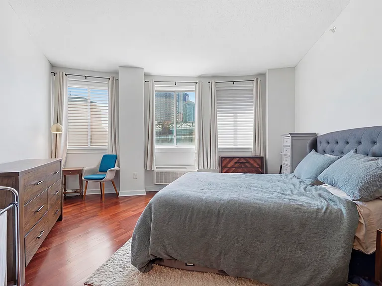 311 Washington St #9C — Photo 14