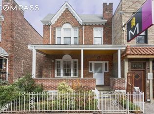 3203 34th Ave, Astoria, NY 11106