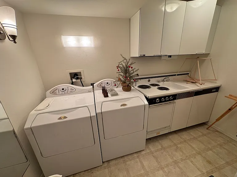 16459 Fairway Dr — Photo 28