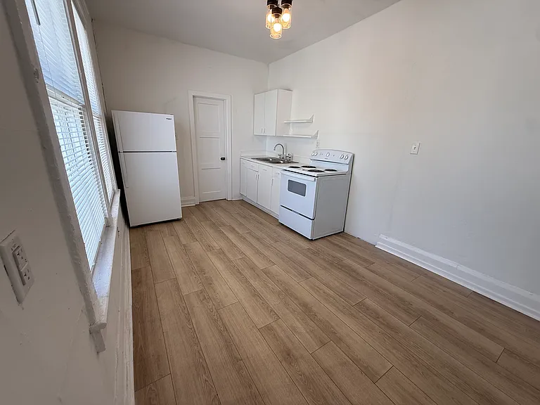 1810 N Nebraska Ave #2 — Photo 4