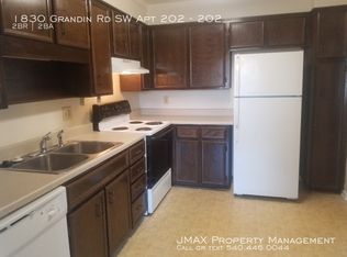 1830 Grandin Rd SW APT 202, Roanoke, VA 24015