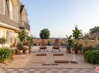 2385 Roscomare Rd UNIT E17, Los Angeles, CA 90077