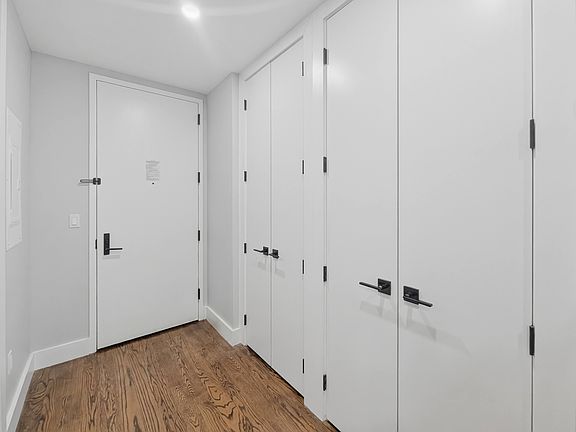 4th image of 11-24 31st Dr #7C