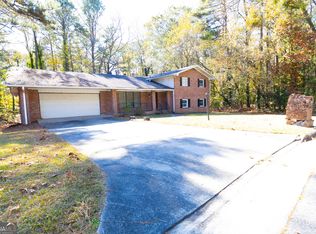 2030 Pine Oak Dr SW, Atlanta, GA 30310