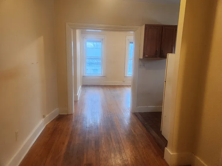 214 Jay St — Photo 5