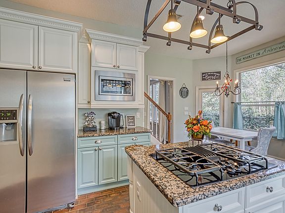5th image of 12227 Ambrosia Ct