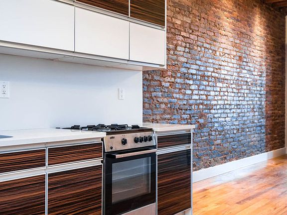 4th image of 156 Knickerbocker Ave #2A