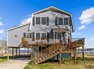 400 Blue Heron Dr, Blounts Creek, NC 27814