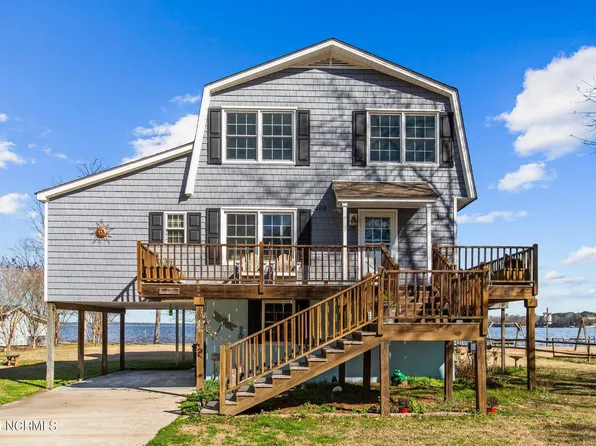 400 Blue Heron Drive, Blounts Creek, NC 27814