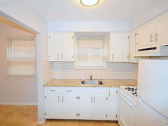 5th image of 391 Willis Ave