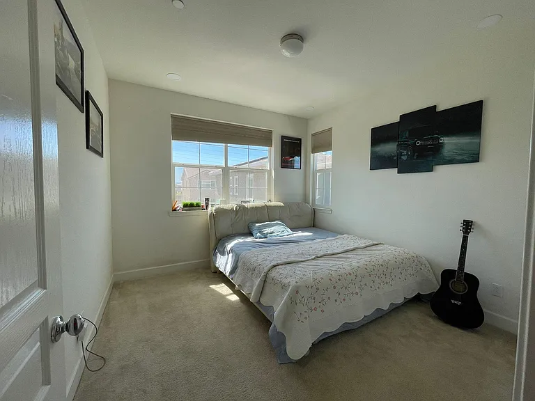 1323 Cow Ct — Photo 15