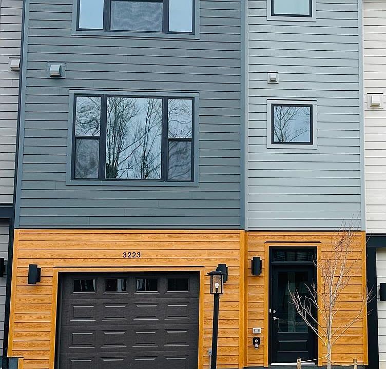 1st image of 3223 Horizon Rd