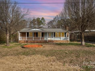 695 Rama Wood Dr, Concord, NC 28025