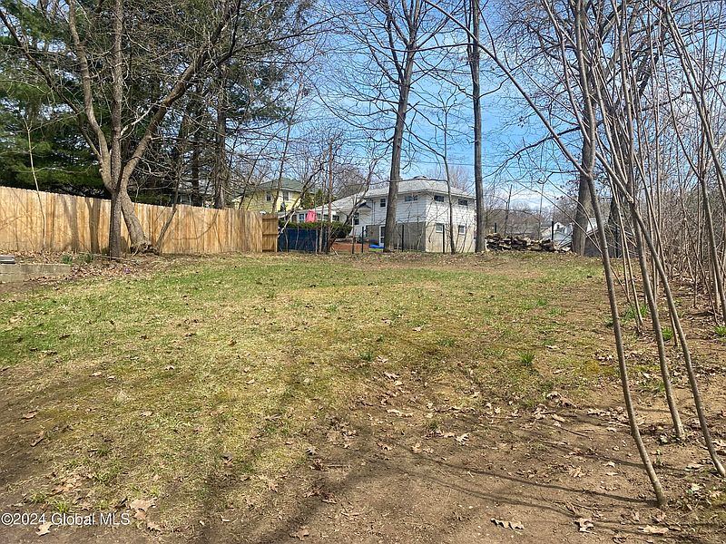 3rd image of 109 Park Street