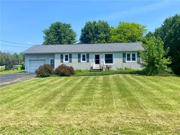 1161 Smithridge Rd, Bridgeport, NY 13030