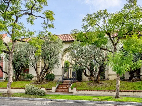 300 N Isabel St APT 10, Glendale, CA 91206